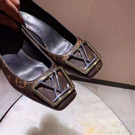 patent leather LOUIS VUITTON Women Shoes 